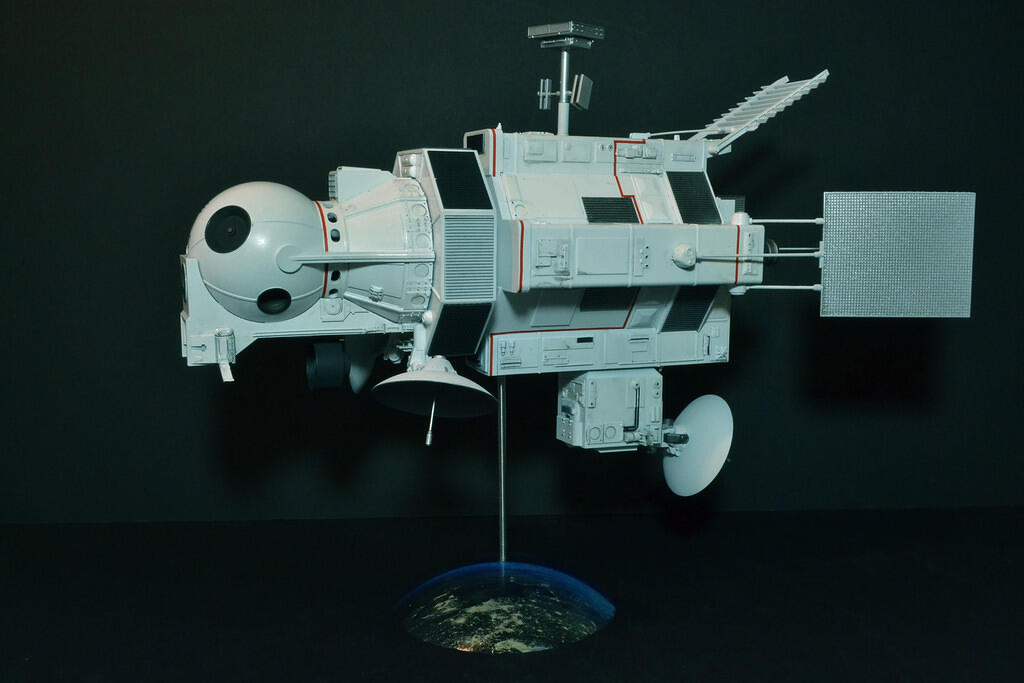 Space Intruder Detector aka SID from UFO