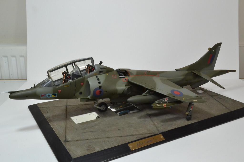 1/24 BAe Harrier T4