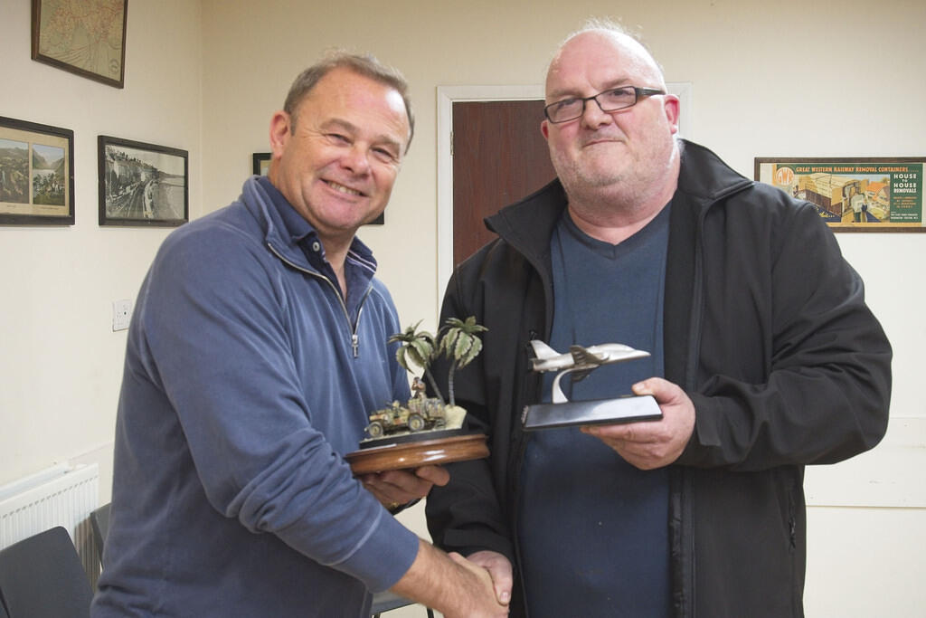 1:35 Tamiya SAS Jeep Diorama "Palm Reading"