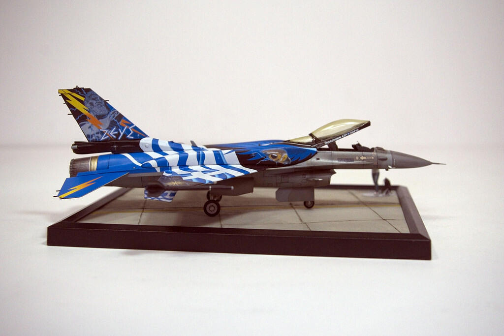 F-16C Zeus Solo Demo Team