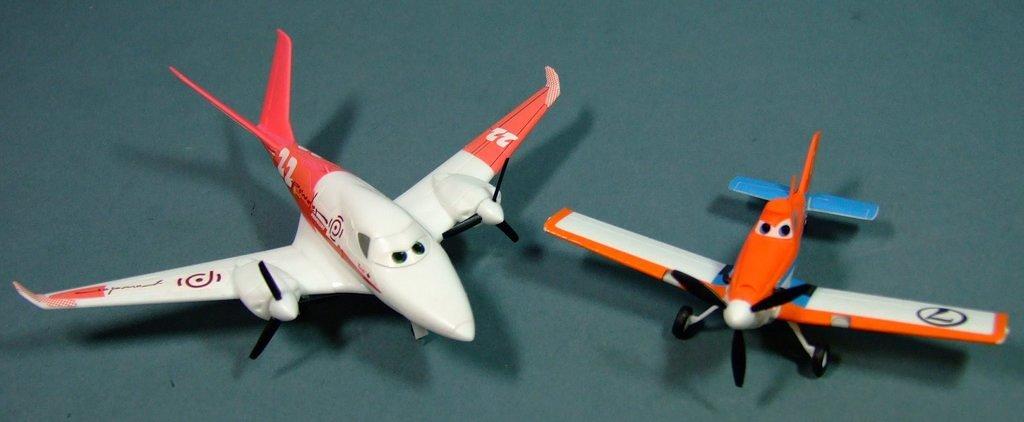 "Rochelle" and "Dusty Crophopper," Disney's Planes, 1:100