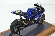 1/12 Yamaha YZR M1-2004