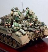 M26 Pershing "GIs A Lift," 1:35