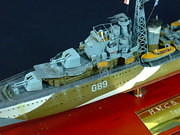 HMCS Iroquois, 1:350